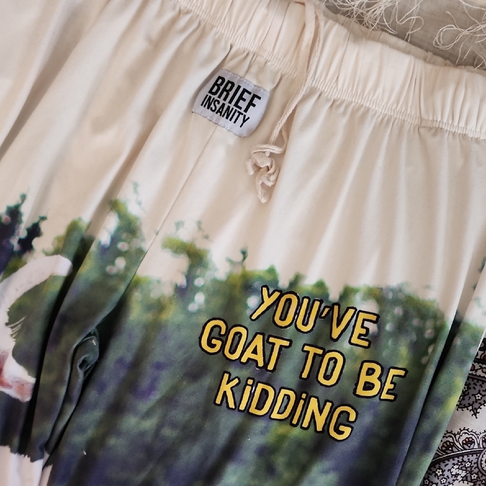 Hilarious Goat Print Pajama Bottoms — Size XXL - Picture 3 of 4
